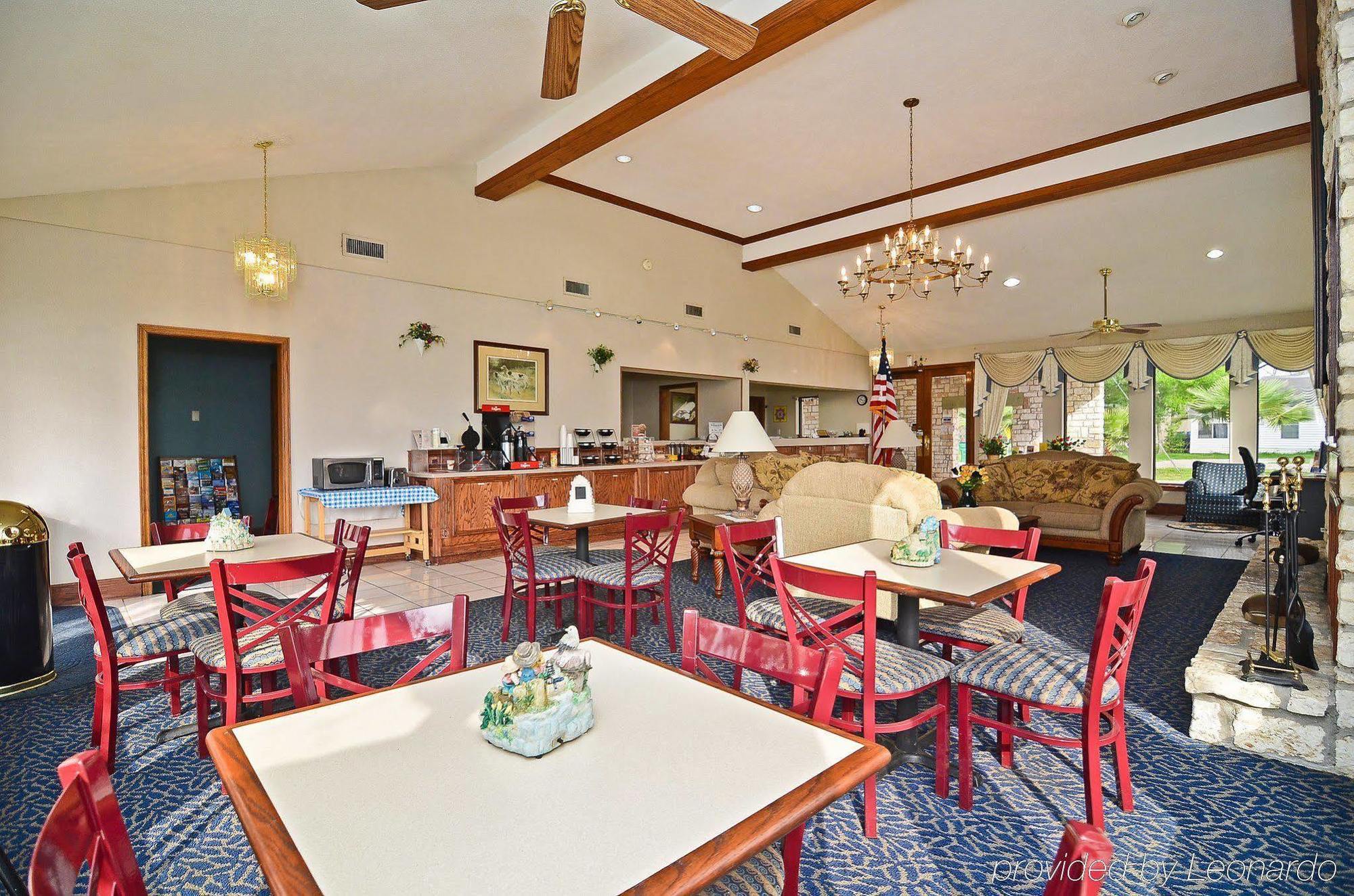 Americas Best Value Inn West Columbia Restoran foto