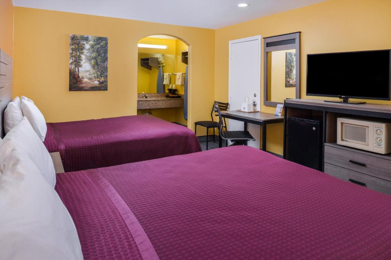 Americas Best Value Inn West Columbia Bagian luar foto